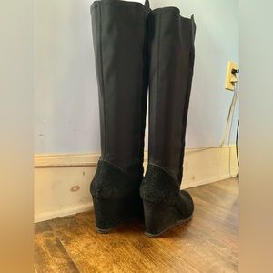 Fab black faux suede boots !